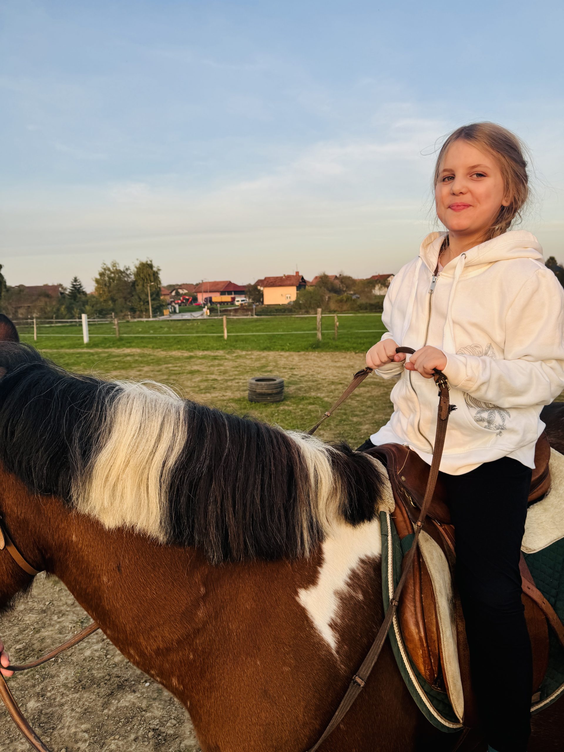 Jahanje je spoj ljubavi za zivotinje i prirodu ❤️ slika