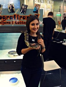 Nije hladna, naprotiv, jako je toooopppllaaaaaa :) slika