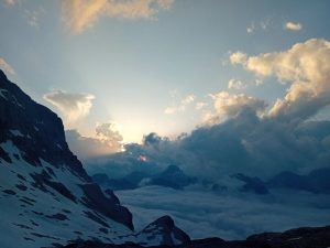 Petlju je hodati sa divokozama,naučiti 2 jezika slika