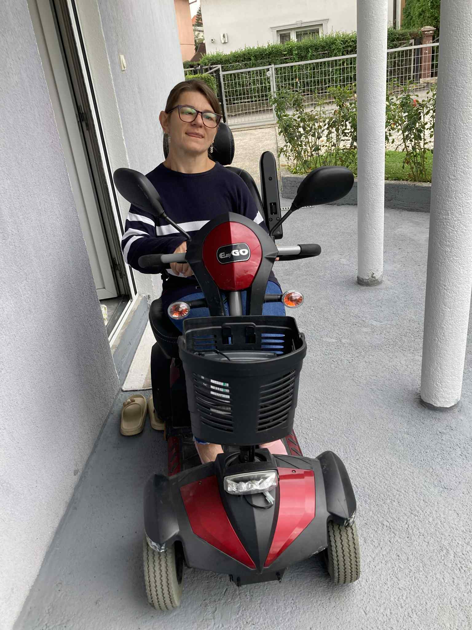 Imam petlju voziti skuter slika