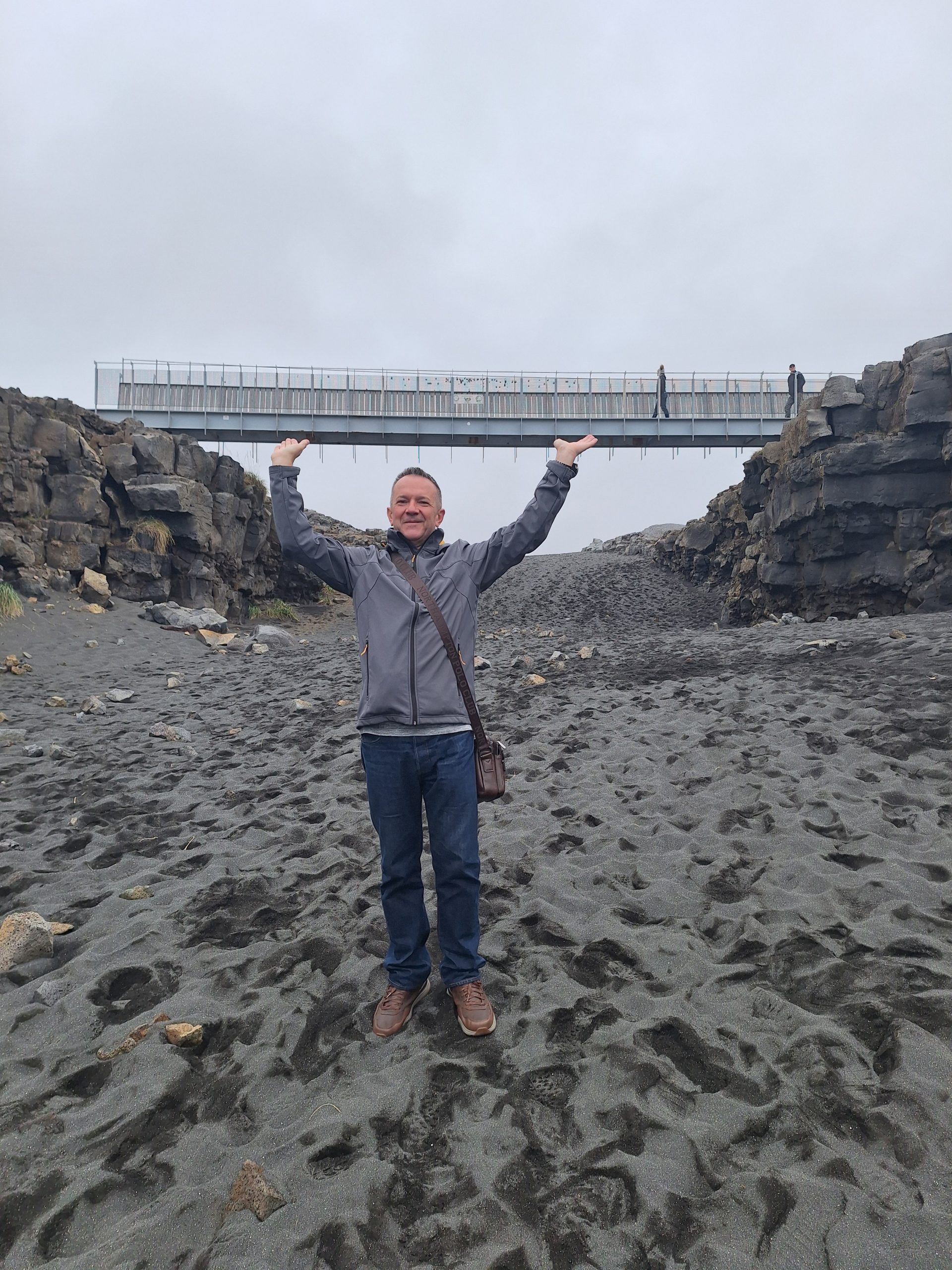 Držati most između EU i američke tektonske ploče slika